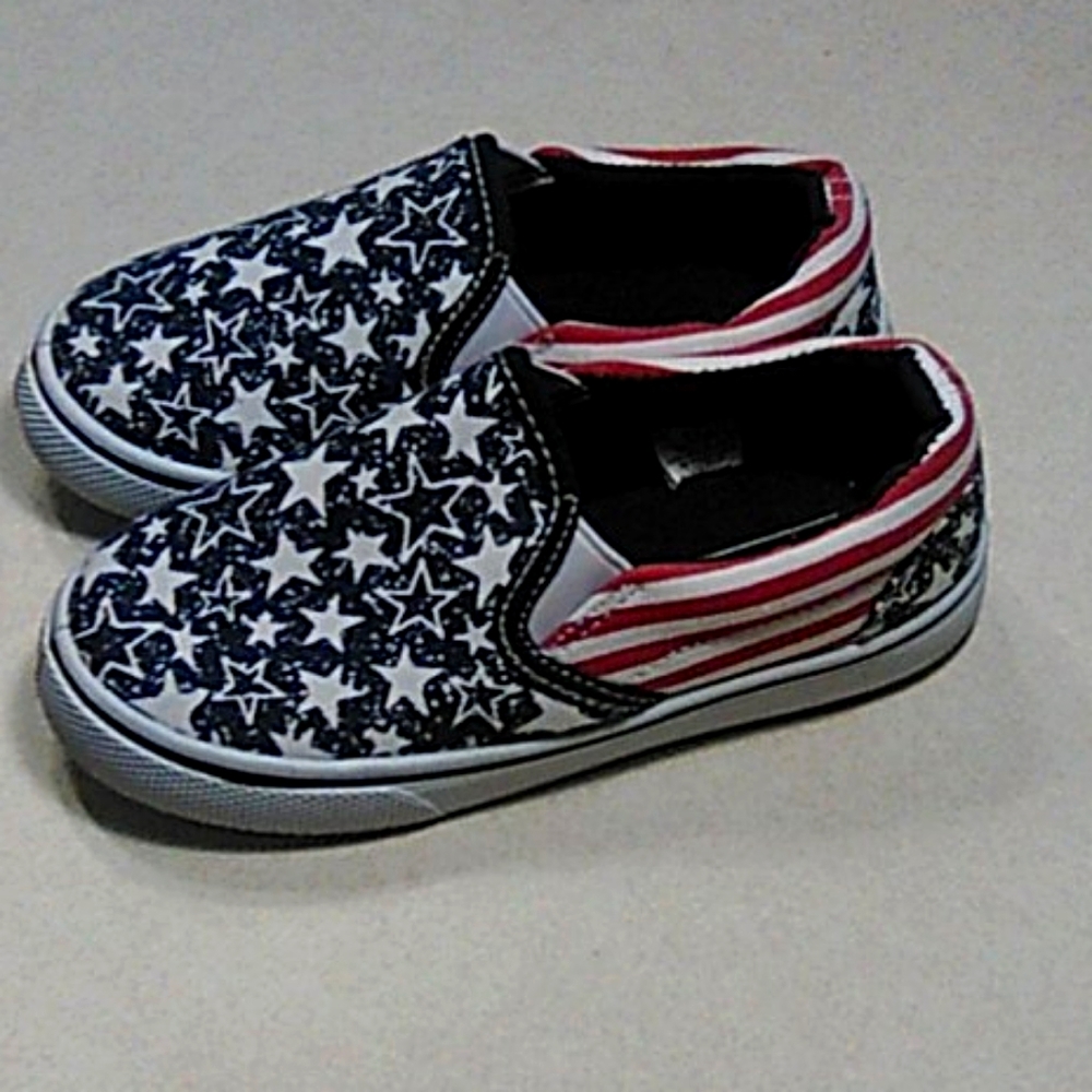 Lincoln Outfitters slip on shoes